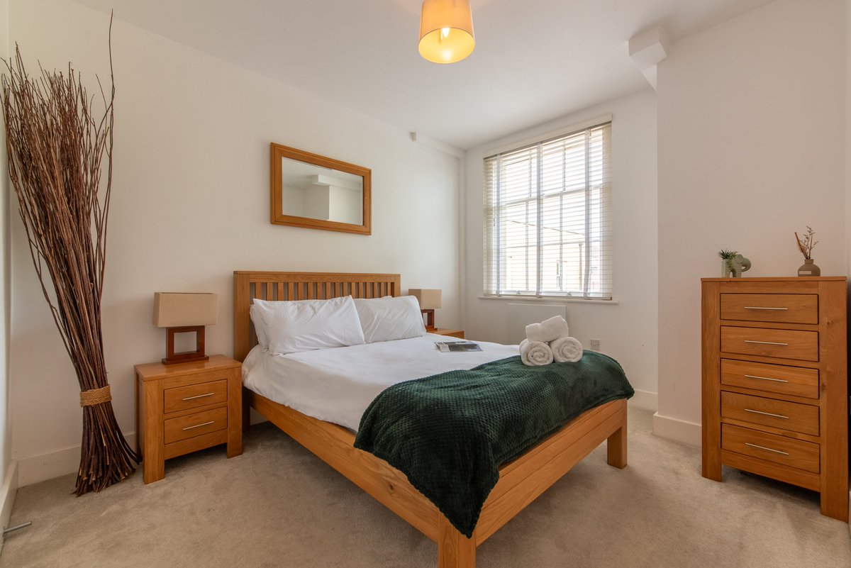 JamieLedwith's tweet image. Mixing it up today with a drone video tour of a property

#photographer #dronephotography