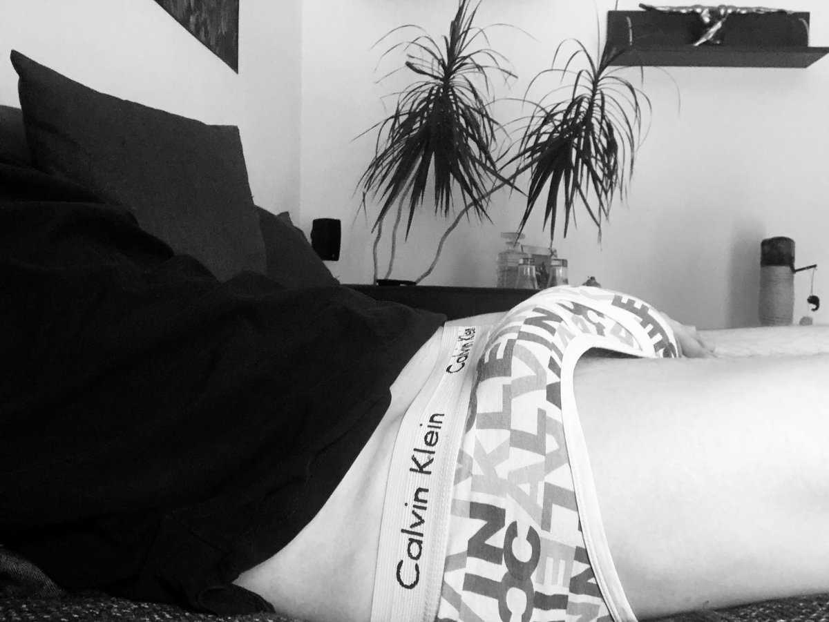 Wird langsam eng in der Hose. 
RT for more 😈