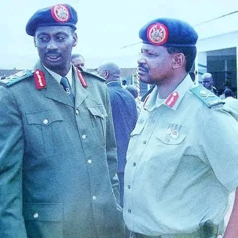 ππ’π₯π’πππ«π² ππ’π¬ππ¨π«π² ππ ππ§ππ (@ugandamilitary) on Twitter photo ππ ππππ πππ | 5 June 2003.
Operation Iron Fist commander, Brig Gen (later Gen), Aronda Nyakairima, is promoted to Major General & appointed as Army Commander (CDF) replacing Maj. Gen. James Kazini. Aronda goes on to become longest-serving CDF of <a href="/MODVA_UPDF/">Uganda Peoples' Defence Forces</a> to date. /1 ππ ππππ πππ | 5 June 2003.
Operation Iron Fist commander, Brig Gen (later Gen), Aronda Nyakairima, is promoted to Major General & appointed as Army Commander (CDF) replacing Maj. Gen. James Kazini. Aronda goes on to become longest-serving CDF of <a href="/MODVA_UPDF/">Uganda Peoples' Defence Forces</a> to date. /1