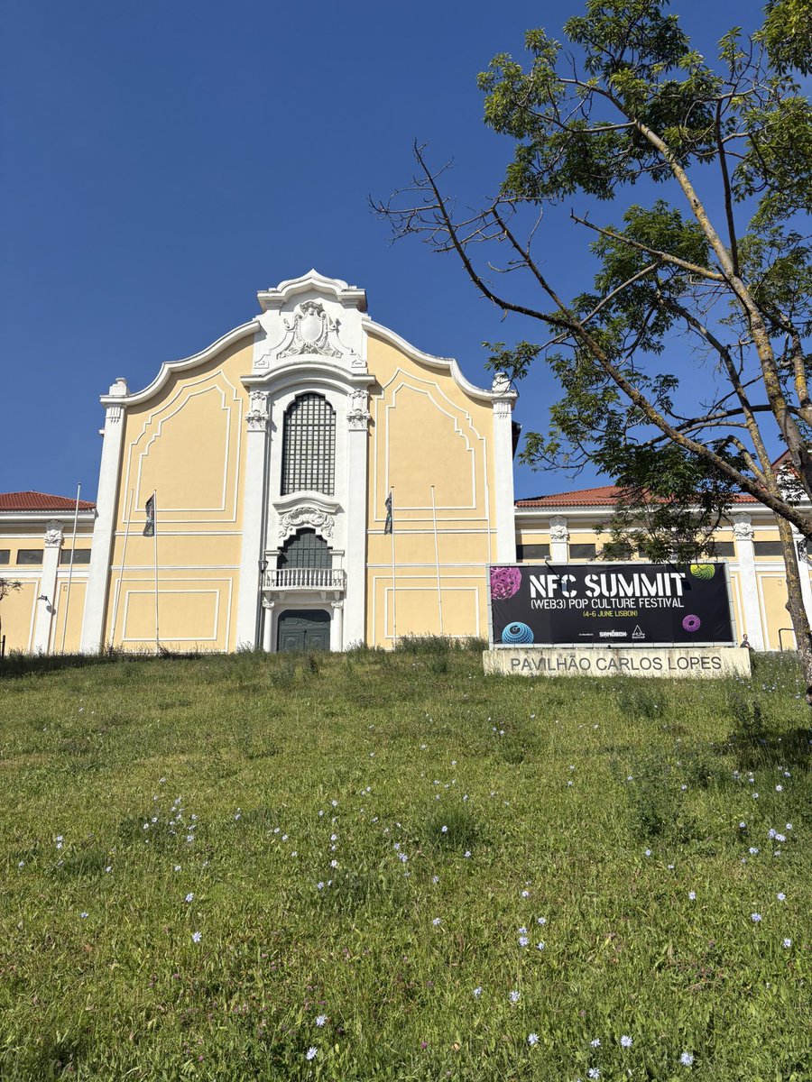 gm and Day 2 is on !! ☀️🇵🇹