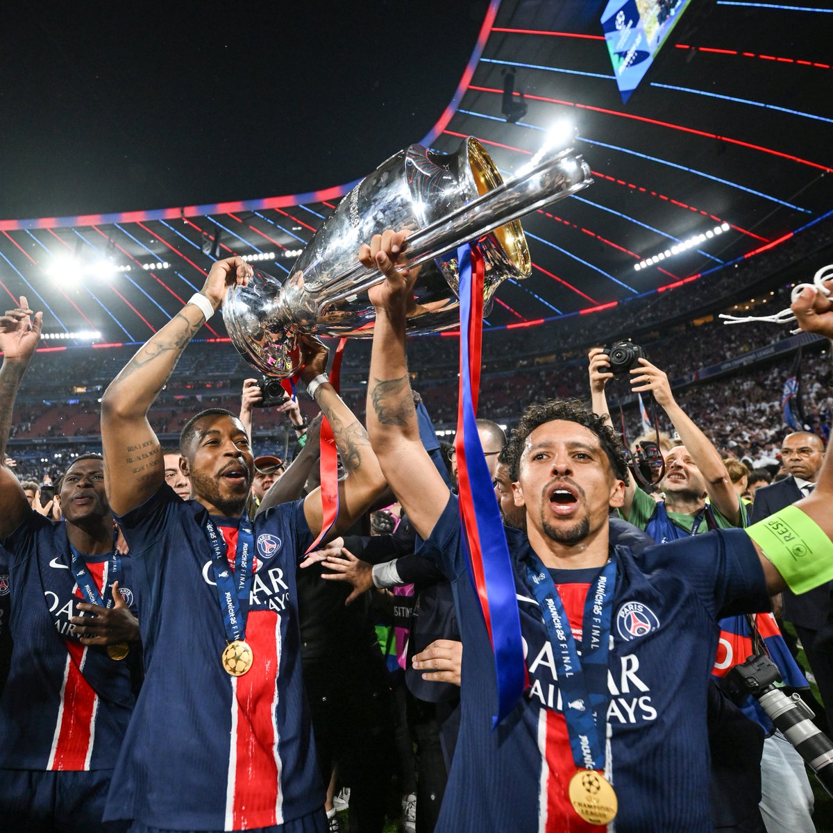PSG_inside's tweet image. Champions d&apos;Europe - Jour 5⃣😏

#UCL