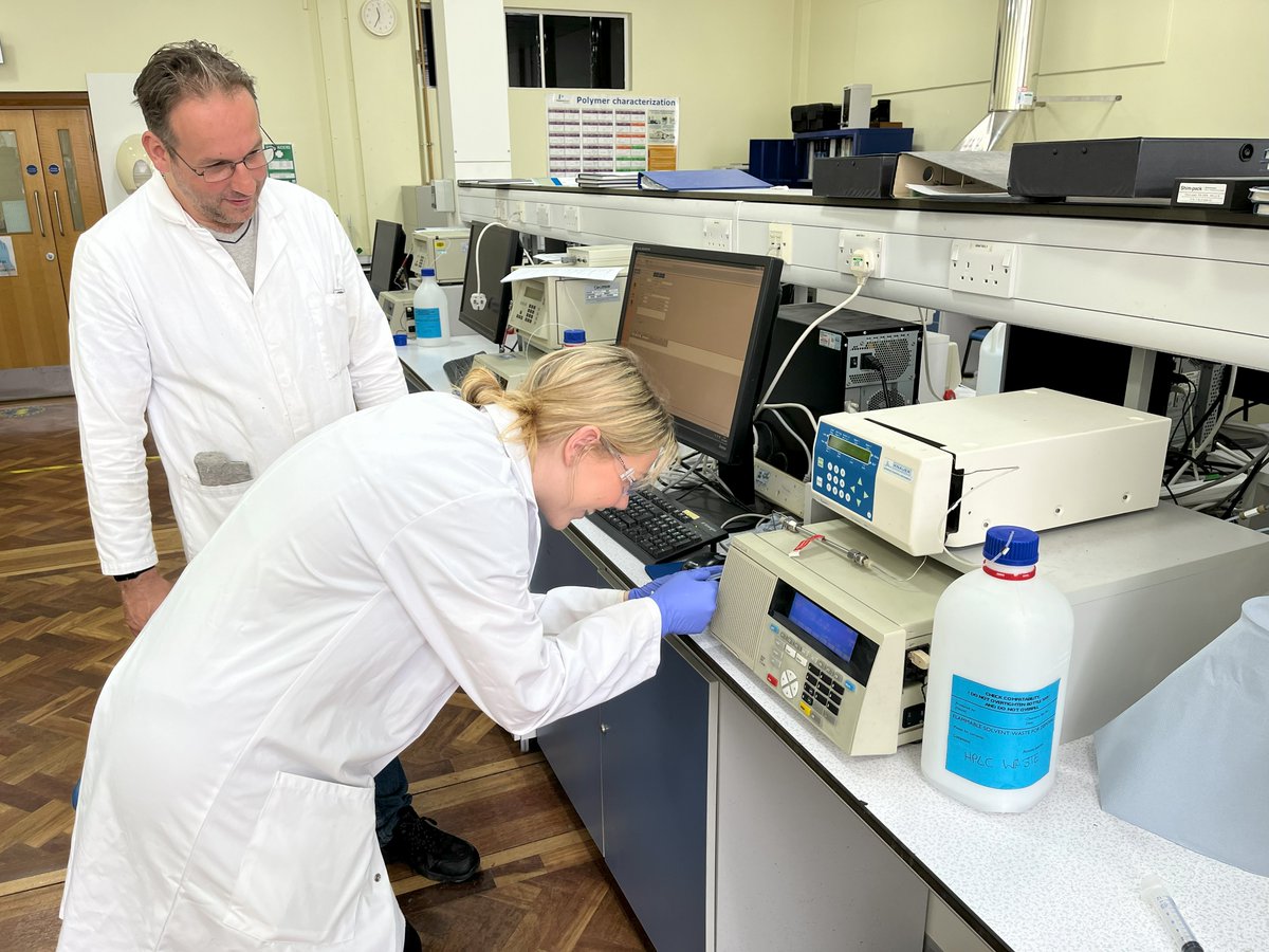 MauroRin85's tweet image. Welcome Abi to the lab! 🎉 Thrilled to have her join us for the summer via a @MicrobioSoc Harry Smith Vacation Studentship. Thanks to supervisor Dr Georgios Efthimiou (PI), Dr Emma Chapman, and Dean Moore for making it possible. Exciting times ahead! 🔬🧫 #Microbiology #SciComm