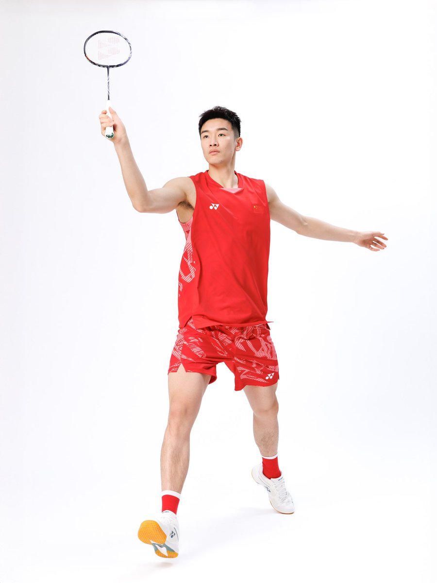 Fierce attack meets effortless control.💥
 
#LiShiFeng 

#TeamYonex #VERYCOOL #PRECISIONMOVE