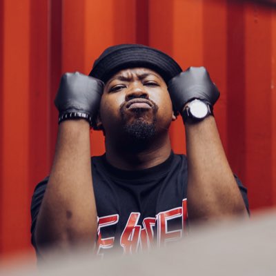 OOA_TheBond's tweet photo. #NewProfilePic https://t.co/lVzZelwV3F
