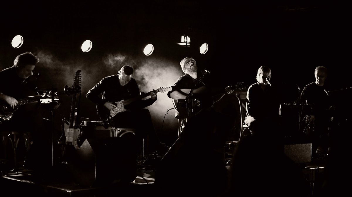 Constant Follower (@constantfollowr) on Twitter photo We’re taking The Smile You Send Out Returns To You on the road again - tickets are on sale now.
27th Oct Birmingham, <a href="/Sunflowerlounge/">The Sunflower Lounge</a>
28th Oct London, <a href="/Water_Rats/">The Water Rats</a>
29th Oct Manchester, <a href="/gulliverspub/">Gullivers</a> <a href="/heymanchester/">Hey! Manchester</a>
📸 Aldo Pezzanni
<a href="/RunwayArtistsUK/">Runway</a> <a href="/LNFGlasgow/">LastNightFromGlasgow</a> We’re taking The Smile You Send Out Returns To You on the road again - tickets are on sale now.
27th Oct Birmingham, <a href="/Sunflowerlounge/">The Sunflower Lounge</a>
28th Oct London, <a href="/Water_Rats/">The Water Rats</a>
29th Oct Manchester, <a href="/gulliverspub/">Gullivers</a> <a href="/heymanchester/">Hey! Manchester</a>
📸 Aldo Pezzanni
<a href="/RunwayArtistsUK/">Runway</a> <a href="/LNFGlasgow/">LastNightFromGlasgow</a>