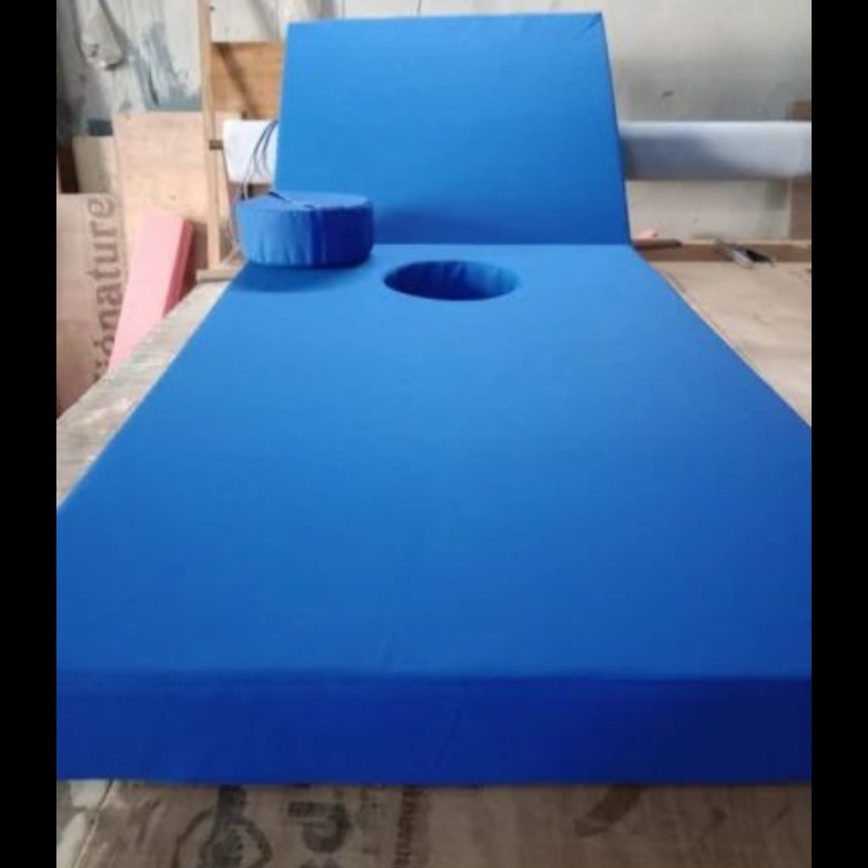 Semi Fowler mattress With Commode GM 7052D

Hospital Furniture Manuf ..For more info visit...hospitalfurnitureindia.co.in/latest-update/…