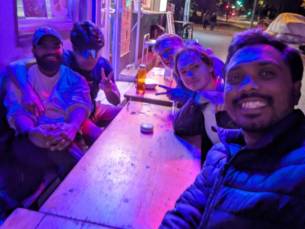 bringing that manlet energy to berlin with the boys