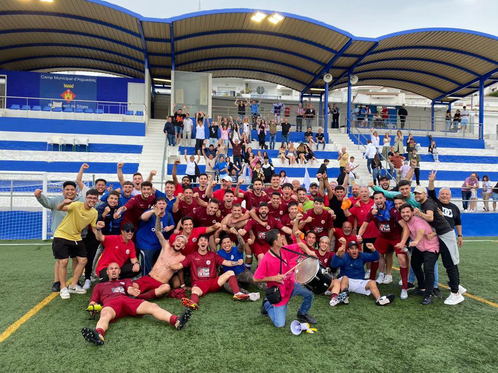 Millones de momentos, millones de recuerdos y grandes amistades. No tendré palabras suficientes para agradecer todo lo que me ha dado este grupo de compañeros, los cuales considero amigos. Estos 3 años han sido brutales, espero que nuestros caminos vuelvan a juntarse pronto.💙💙