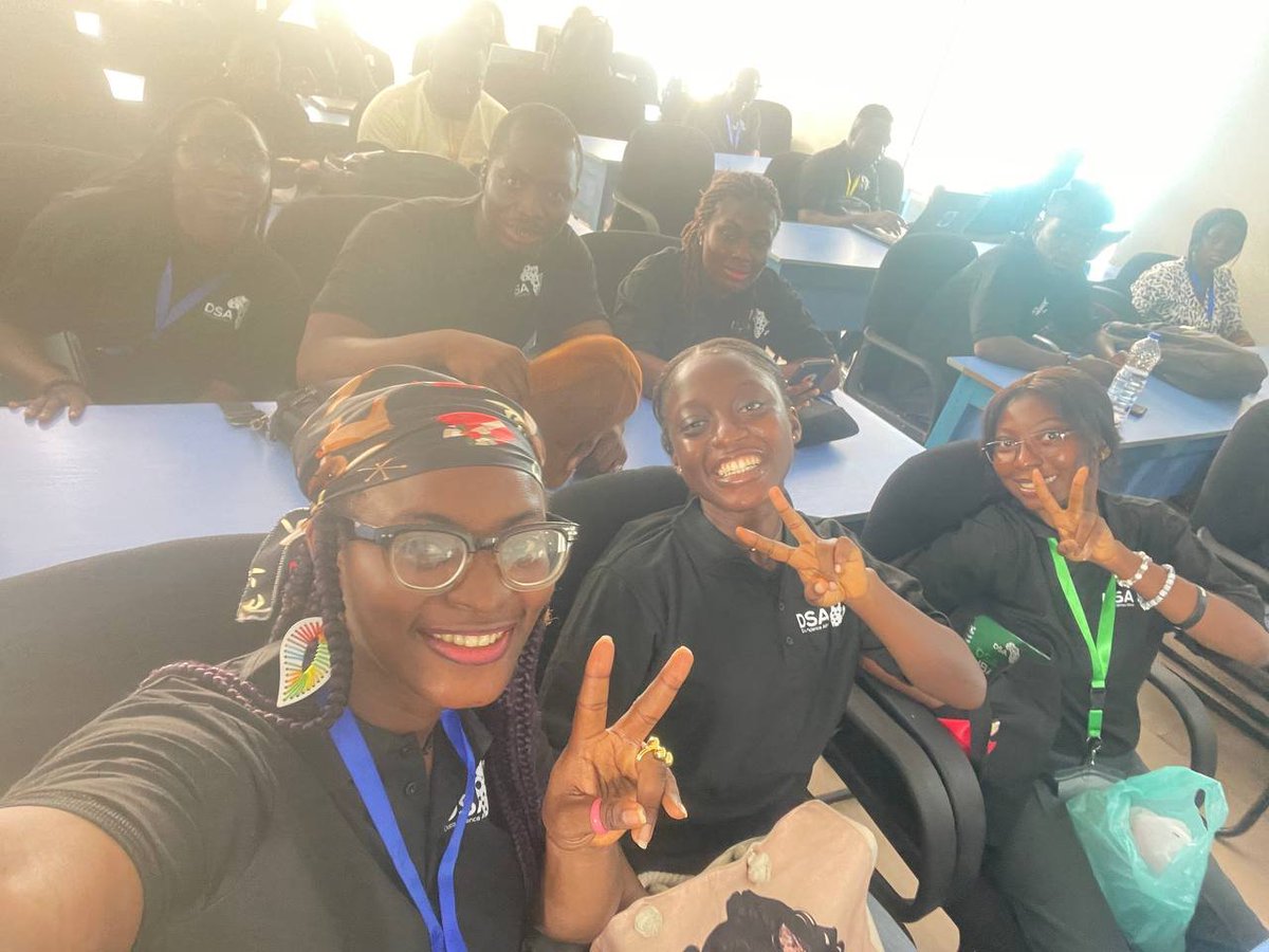 bezaleel_son's tweet image. Sadly Data Science Africa is slowly coming to an end #day4 #DSA2025 @dsa_org