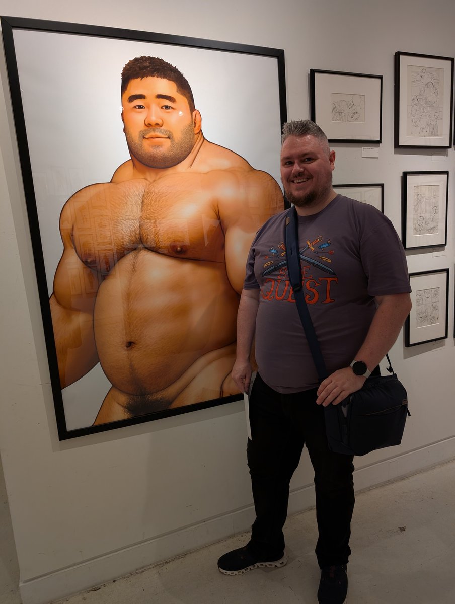 ジライヤさんの万博があると知って、行かなくてはいけなくなりました。

たくさん買えたいプリントがあったけど、お金がないね。。。