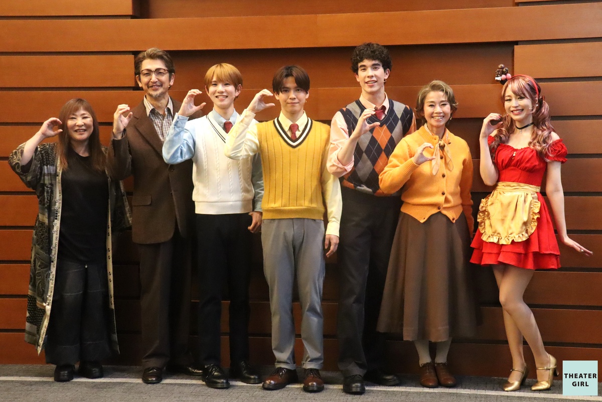 【開幕レポート🎤】

6/5よりミュージカル『チョコレート・アンダーグラウンド』が開幕！

「どんな生きざまを見せてくれるかご注目ください」

#北川拓実、#東島京、#木村来士 らが登壇した囲み取材の様子をレポート📷
theatergirl.jp/?p=64674

#チョコアン #平野綾 #岡田浩暉 #土居裕子 #石丸さち子