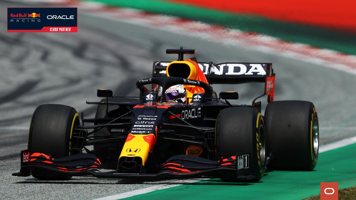 Oracle Red Bull Racing führt vor und während jedes Rennens Milliarden von Simulationen auf der Oracle Cloud Infrastructure durch, um sicherzustellen, dass die beste datengestützte Strategie vorhanden ist. Mehr im Artikel bei Silicon Deutschland, hier: social.ora.cl/601148hw3