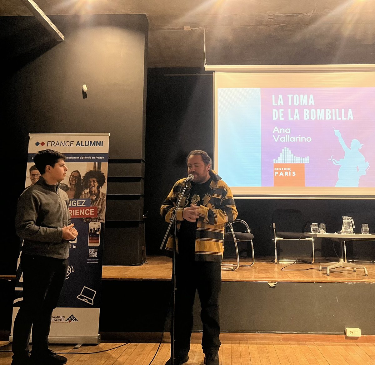 La France en Uruguay🇫🇷 tweet media