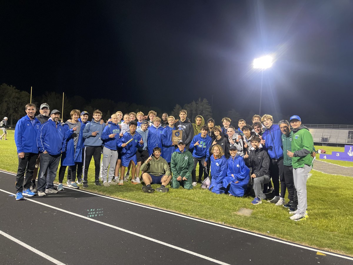 PeirceMax's tweet image. Early summer schedule:  

WI State Track Meet June 6-7 (4x1)
UW-Madison Prospect Camp June 8
UW-Whitewater MegaCamp June 12
UW-Oshkosh 7on7 State Championship June 22

Looking forward to the upcoming football! @ndatritonfb @PrepRedzone @MJ_NFLDraft @B19Kamrath @QBHitList