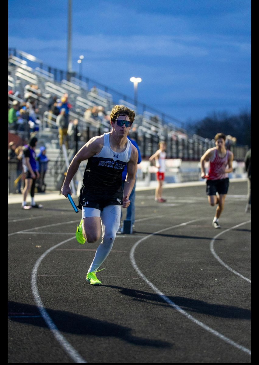 PeirceMax's tweet image. Early summer schedule:  

WI State Track Meet June 6-7 (4x1)
UW-Madison Prospect Camp June 8
UW-Whitewater MegaCamp June 12
UW-Oshkosh 7on7 State Championship June 22

Looking forward to the upcoming football! @ndatritonfb @PrepRedzone @MJ_NFLDraft @B19Kamrath @QBHitList