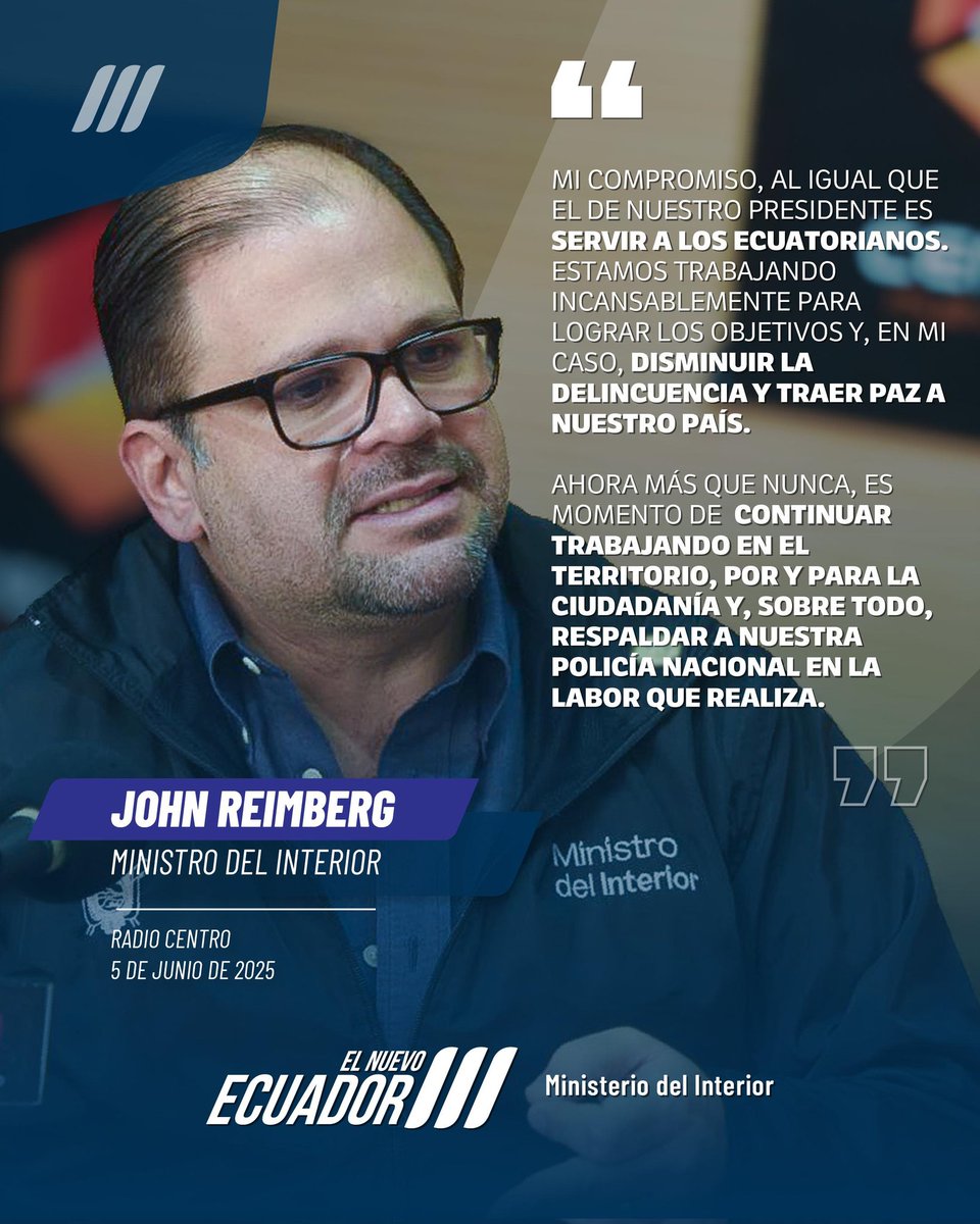 Ministerio del Interior Ecuador 🇪🇨 (@mininteriorec) on Twitter photo #𝗠𝗗𝗜𝗘𝗻𝗠𝗲𝗱𝗶𝗼𝘀 🎙Durante su entrevista en radio <a href="/CentroEcuador/">CentroEcuador</a> John Reimberg, ministro del Interior el ministro del Interior reafirmó su compromiso con 🇪🇨 ⤵️
🗣 “Mi compromiso, al igual que el de nuestro Presidente es servir a los ecuatorianos. Estamos trabajando #𝗠𝗗𝗜𝗘𝗻𝗠𝗲𝗱𝗶𝗼𝘀 🎙Durante su entrevista en radio <a href="/CentroEcuador/">CentroEcuador</a> John Reimberg, ministro del Interior el ministro del Interior reafirmó su compromiso con 🇪🇨 ⤵️
🗣 “Mi compromiso, al igual que el de nuestro Presidente es servir a los ecuatorianos. Estamos trabajando