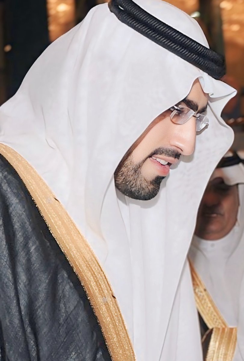 اللهم ارزقه العُلوّ والمكانة والرقيّ الذي يزهرفي داخله تواضعًا لك وخشوعًا لرحمتك.اللهم اجعل له من الحظوظ أجملها، ومن القلوب أوفى نصيب،ومن السلام أعمقه، ومن الأمان ما يطمئن روحه، اللهم ارزقه قيمةً غالية في الأعين ومهابةً لا تُكسروكرمًا يُشبه كرمك،ونورًا يُضيء طريقه إليك 
#يوم_عرفة