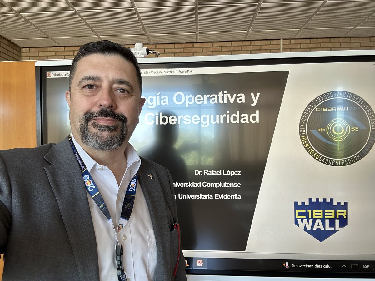 Sabes qué es la #psicologiaoperativa o la #operationalpsychology ?

Hoy hemos hablado de ello en el #ciberwall2025 de <a href="/policia/">Policía Nacional</a> 

Se trata de cómo la psicología puede apoyar las operaciones militares y policiales. Porque la #psicología es más que el tratamiento de la salud mental.