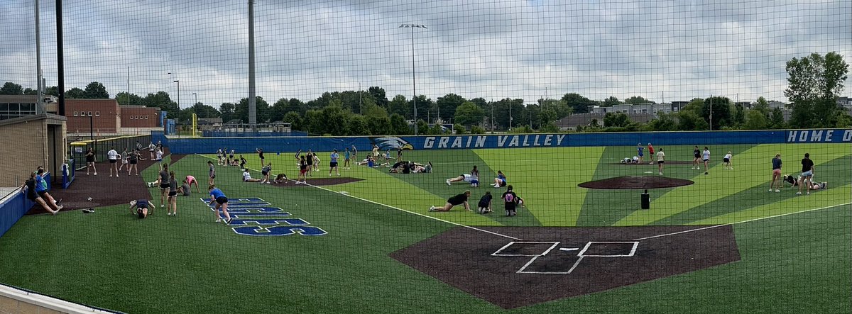 Flip Courter (@flipcourter) on Twitter photo Another big group of <a href="/GVHSEagles/">Grain Valley High</a> female athletes getting after it this morning. Coaches Kelly, Norton, Squiers, and Horner have been pushing them all week long and the girls have been getting after it! #TheValleyWay Another big group of <a href="/GVHSEagles/">Grain Valley High</a> female athletes getting after it this morning. Coaches Kelly, Norton, Squiers, and Horner have been pushing them all week long and the girls have been getting after it! #TheValleyWay