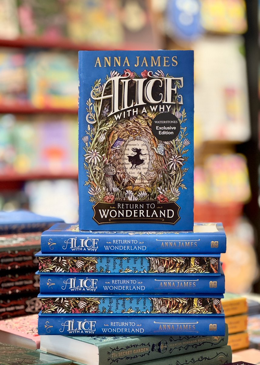 Return to Wonderland with Anna Jame's magnificent reimagining of Alice's Adventures in Wonderland in Alice With A Why. An enchanting new adventure that breathes new life into the beloved classic. 

Shop our stunning sprayed edge exclusive: waterstones.com/book/alice-wit…