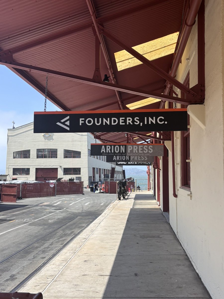 popped by <a href="/fdotinc/">Founders Inc</a>, weird not seeing the <a href="/_buildspace/">buildspace</a> logo next to it 🥲

also didn’t grab any pics but met a bunch of cool people at the <a href="/zfellows/">Z Fellows</a> meetup

sf moves different