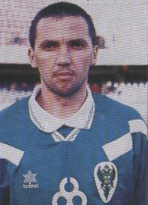 eltoledo.com (@eltoledocom) on Twitter photo Temporada 1995/96: Lito, jugador del <a href="/CD_Toledo/">C.D. Toledo 🦅💚⚪️</a>
Segunda División A.
#Toledo #CDToledo Temporada 1995/96: Lito, jugador del <a href="/CD_Toledo/">C.D. Toledo 🦅💚⚪️</a>
Segunda División A.
#Toledo #CDToledo