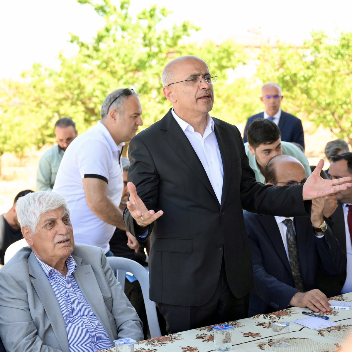 📍 İkizce Mahallesi

Büyükşehir Belediye Başkanımız Sn. Sami Er ve AK Parti İl Başkan Vekilimiz Sn. Naci Şavata ile birlikte İkizce Mahallemizi ziyaret ederek hemşehrilerimizle bir araya geldik.

Hemşehrilerimizin ihtiyaçlarını yerinde tespit ederek, çözüm odaklı çalışmalarımızı