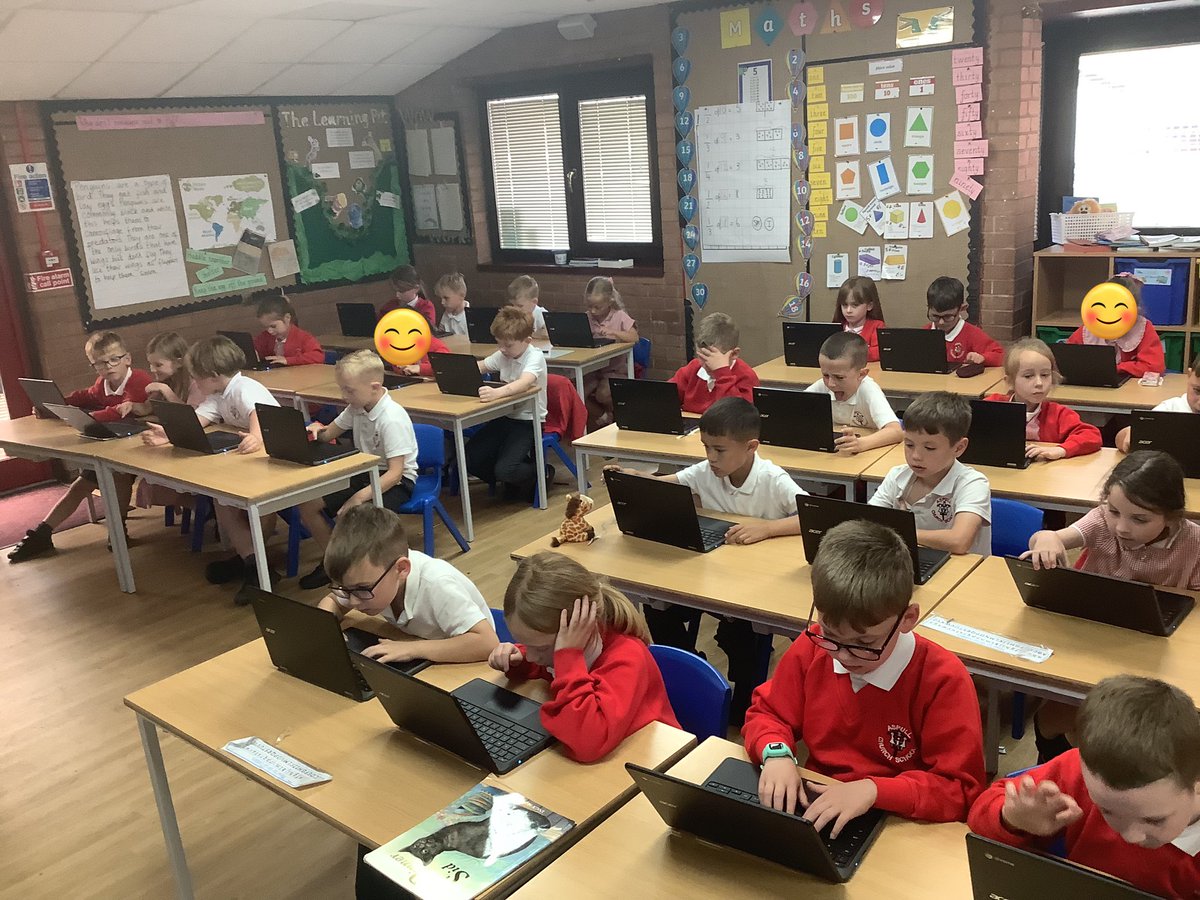 Word processing skills in full flow! Exploring the QWERTY keyboard. #acpscomputing