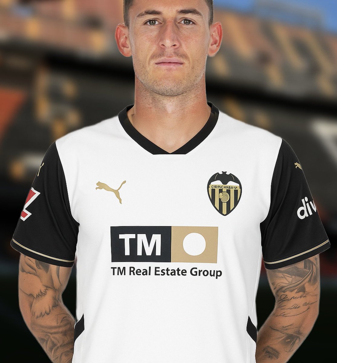 El fichaje de Dani Raba por el Valencia es un auténtico FICHAJAZO. Te traes a uno de los mejores extremos derechos del año en LaLiga, su rendimiento va a ser inmediato y se puede revalorizar mucho en el mercado.

Permítanme soñar, pero yo ya estoy subido en la Raboneta.