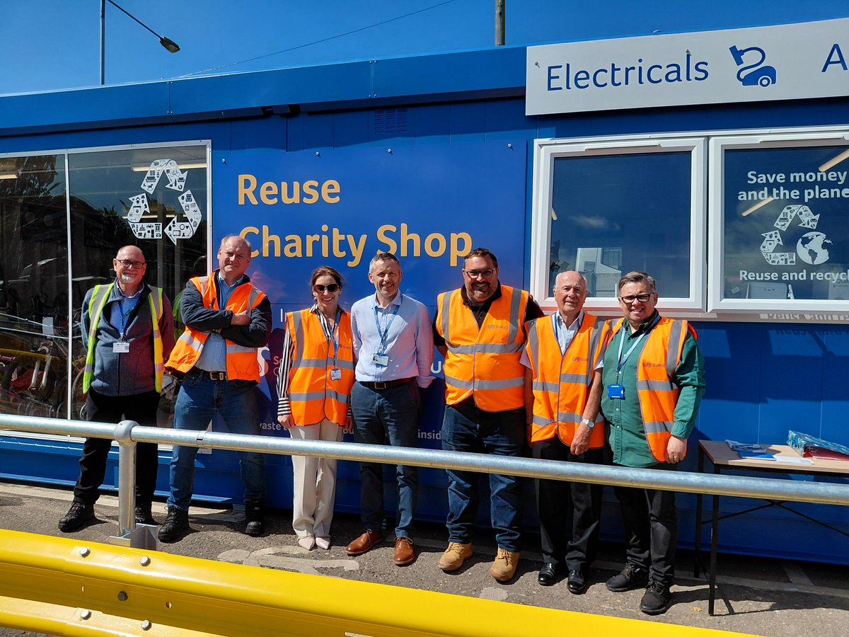 📢 Our new Reuse Shop is now open in Southend!
The shop gives residents a place to donate and buy quality second-hand items - keeping materials in use, reducing waste, and supporting an incredible local cause.
 
100% of the profits go directly to <a href="/HavensHospices/">Havens Hospices</a>, a charity