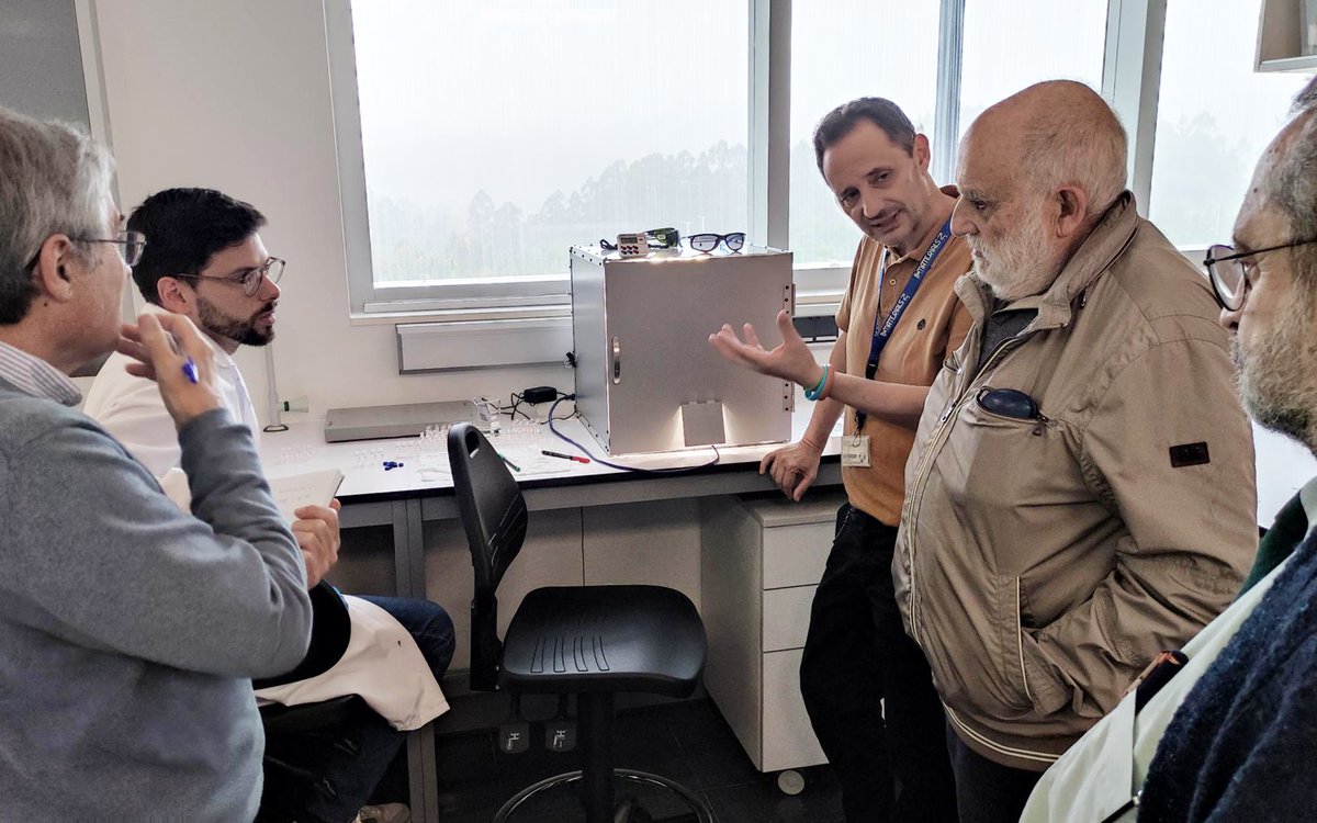 BCMaterials's tweet image. Very nice visit by members of our Local Advisory Committee who received an update on the center's progress toward our 2021-2025 Strategic Plan, learnt about ongoing research projects, and offered assessment and suggestions for drafting the next Plan. Thanks a lot for your help!