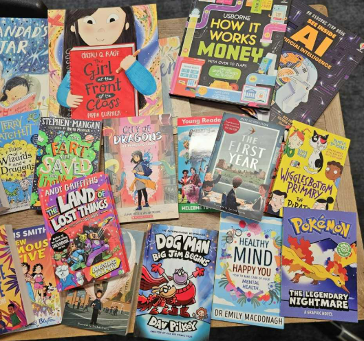 Thank you <a href="/ReadForGood/">ReadForGood</a> for our amazing new books! The children are so excited to start reading them!