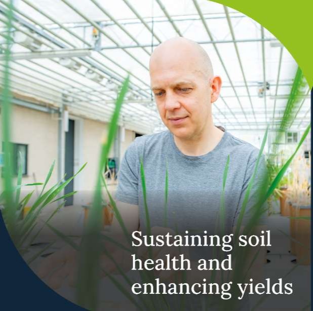 Food Systems Institute, University of Nottingham (@uonfoodsystems) on Twitter photo On #WorldEnvironmentDay, we highlight Dr Craig Sturrock’s work with <a href="/AngloAmerican/">Anglo American</a>, investigating how POLY4 fertiliser affects soil structure, water retention & crop yields, advancing sustainable food production through imaging at <a href="/UoNHounsfield/">Hounsfield Facility</a>. Learn more ⬇️
<a href="/UoNScience/">UoN Science</a> On #WorldEnvironmentDay, we highlight Dr Craig Sturrock’s work with <a href="/AngloAmerican/">Anglo American</a>, investigating how POLY4 fertiliser affects soil structure, water retention & crop yields, advancing sustainable food production through imaging at <a href="/UoNHounsfield/">Hounsfield Facility</a>. Learn more ⬇️
<a href="/UoNScience/">UoN Science</a>