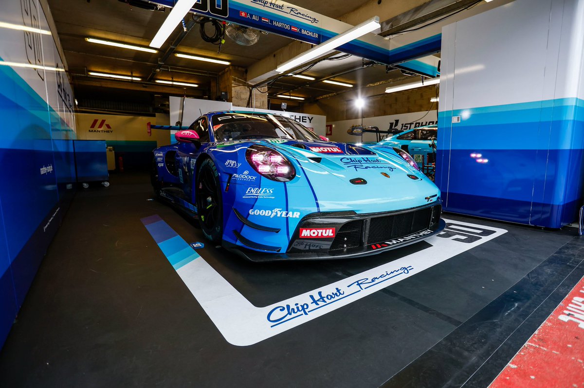 Manthey (@manthey_racing) on Twitter photo The No. 90 hits the stage โ the third and final #Manthey entry for this yearโs <a href="/24hoursoflemans/">24 Hours of Le Mans</a> ! ๐โก๏ธ
Set to make its on-track debut at Sundayโs official test day, the #Porsche #911GT3R will be driven by @Antares_Au, @KlausBachler, and @LoekHartog๐ฅ The No. 90 hits the stage โ the third and final #Manthey entry for this yearโs <a href="/24hoursoflemans/">24 Hours of Le Mans</a> ! ๐โก๏ธ
Set to make its on-track debut at Sundayโs official test day, the #Porsche #911GT3R will be driven by @Antares_Au, @KlausBachler, and @LoekHartog๐ฅ