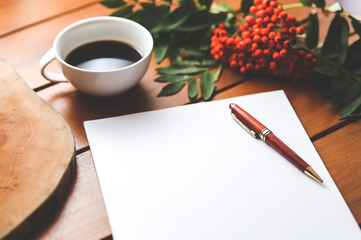 Feeling stressed? One way to reduce stress is to spend time writing about positive experiences in the past or present. For starters, you can remember a time when you were at your best and feeling great. What was that like? Then, write about it.
#ThursdayThoughts #stress #tip