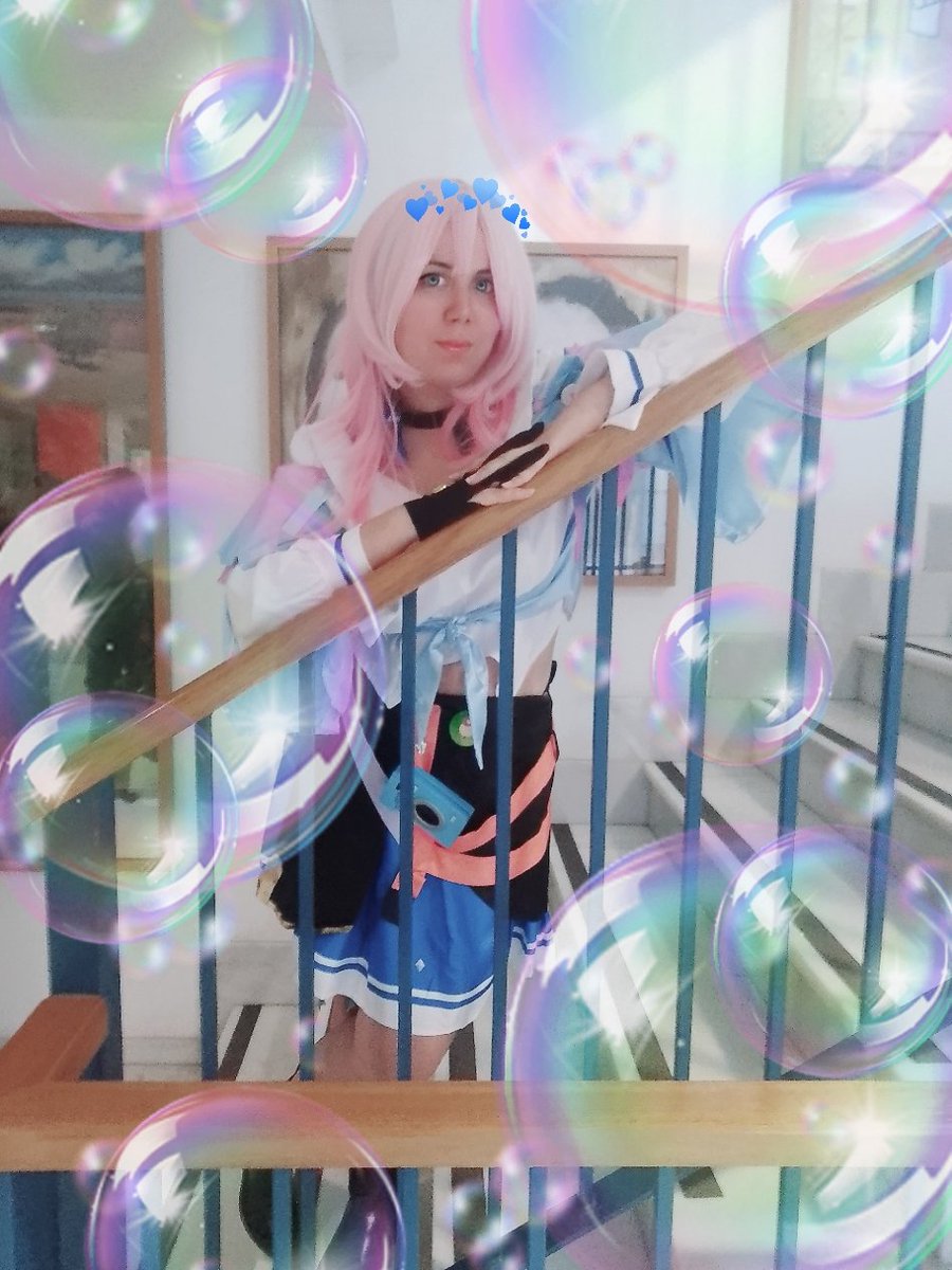 N3K0T3NShi1's tweet photo. "Mi nombre es 7 de Marzo, también soy una pasajera en este tren, ¡luchemos juntos!"
— Cosplay: 7 Marzo ~🩷🩵
— Game: Honkai Star Rail ~✨💯
— Photography by fotobabylon
#cosplay #cosplayer #cosmaker #cosmodel #7march #7marchcosplay #honkaistarrailcosplay #honkaistarrail https://t.co/tmHVxdriAT