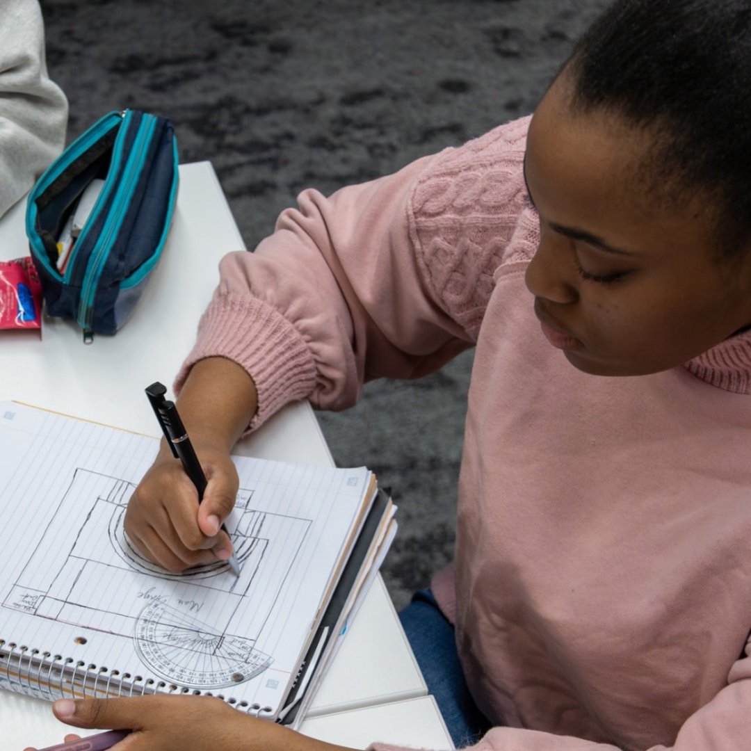 🎉 Spotlight on ACE Mentor Southeast Michigan, who just wrapped up a standout season of learning and collaboration. 

📸 Check out a few snapshots of their students in action!

We’re proud to celebrate their incredible efforts! 👏 #ACEMentor #AffiliateSpotlight #ACEIndustry