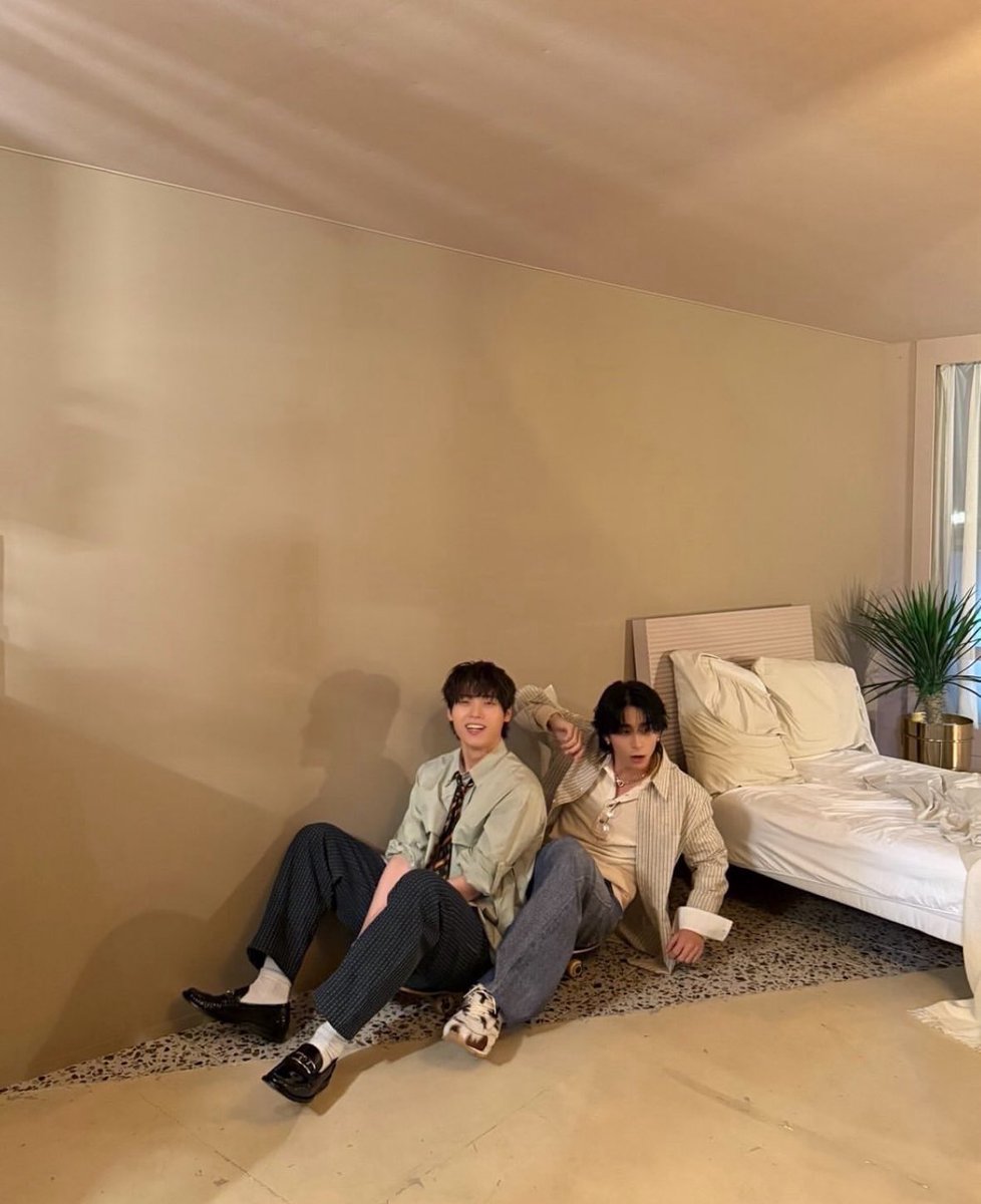 この人たち本当すき🖤💛
#キム西 #西洸人 #木村柾哉 
＠official__INI