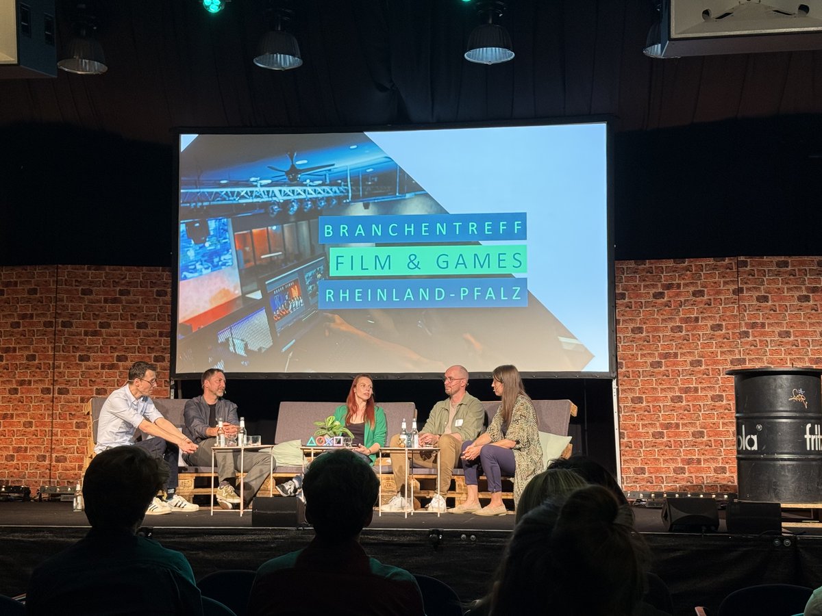 balancedcode's tweet image. Spannende diskussion über Storytelling in Games und Film beim &quot;Branchentreff Film &amp;amp; Games Rheinland-Pfalz&quot; in Mainz heute.  Danke an @game_verband und Sponsored von @unitytechnologies