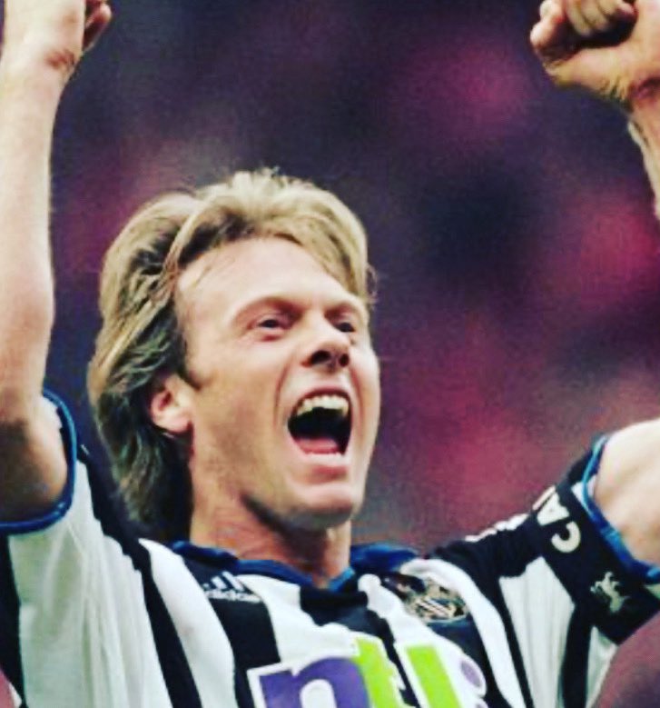 Warren Barton (@warrenbarton2) on Twitter photo 30 years today I signed for the best club in the world <a href="/NUFC/">Newcastle United</a> β«οΈβͺοΈππ» 30 years today I signed for the best club in the world <a href="/NUFC/">Newcastle United</a> β«οΈβͺοΈππ»