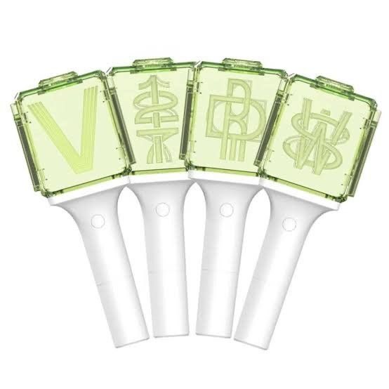 onetwone_id's tweet photo. 🐻 GIVEAWAY 🐻
❤︎ FOR HAECHAN BDAY ❤︎

gift :
• Lightstick NCT Vers 2
(Dream or 127 - Choose one)
• Tumblr Shinchan

details :
• Follow ig @/onetwone.id
• Retweet and likes postingan ini
• Komen buat haechan, dan mau lightstick versi apa sertakan hastag dibawah ini

#찬란하게_빛날_해찬이의_스물여섯
#HAPPYHAECHANDAY
#25SunKissesForHAECHAN

End 14 June, good luck! 💙
