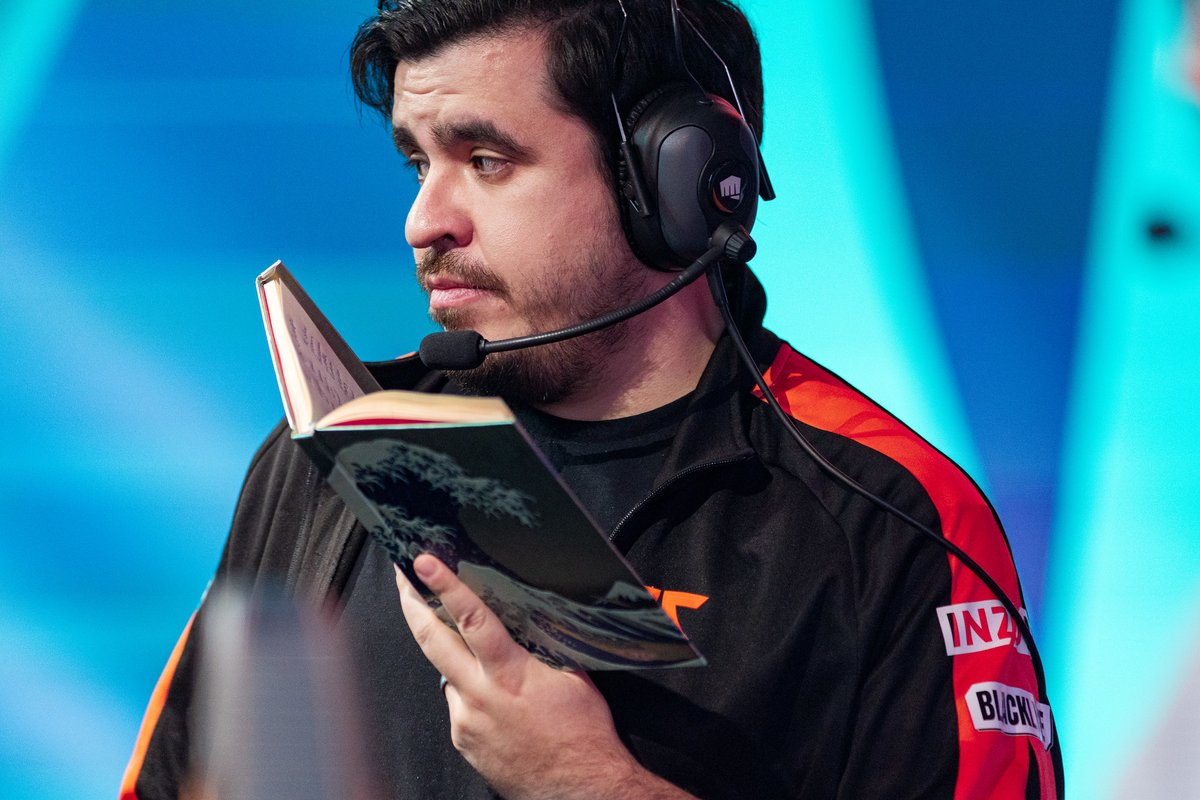 Hoy Grabbz ha dado su conferencia a los fans y tenemos (otra vez) DRAMA

¿Habrán cambios?, ¿por qué se ha entrenado mal?. ¡Lo comentamos ahora!