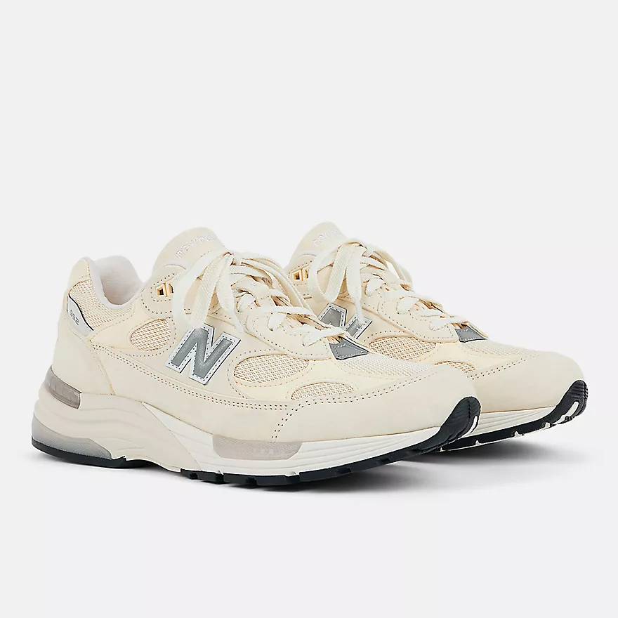 SnkrsStock's tweet photo. AD: NEW New Balance Made in USA  992 
Sweet Caramel https://t.co/xCDZuPwGyA
calcium https://t.co/Rk7JwVQCvi https://t.co/UxhddFfSsE