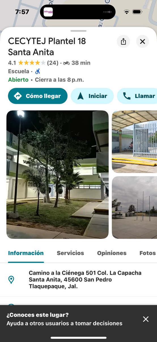 ElizabethNunga9's tweet photo. @GobTlaquepaque @CitlalliAmaya @cecytejal_  en esta zona del municipio están las tuberías rotas de aguas negras y los muchachos de la prepa aguantan todo su turno la apestilencia. Sin decir de los enormes baches formados ya @radiometropoli https://t.co/zATS9NYIvn