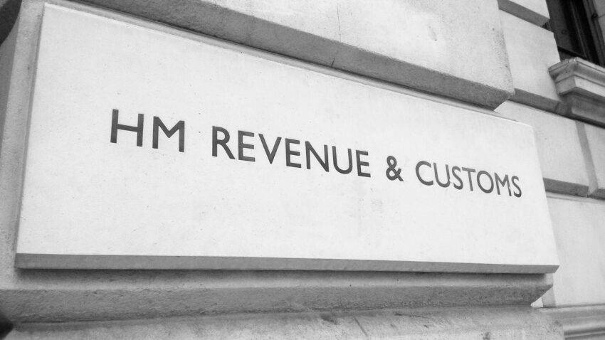 HMRC scammers stole £47m in phishing fraud targeting 100,000 taxpayer accounts

The large-scale fraud was exposed during a Treasury Select Committee hearing, where senior HMRC officials were criticised for failing to inform MPs earlier

zurl.co/CmOhc