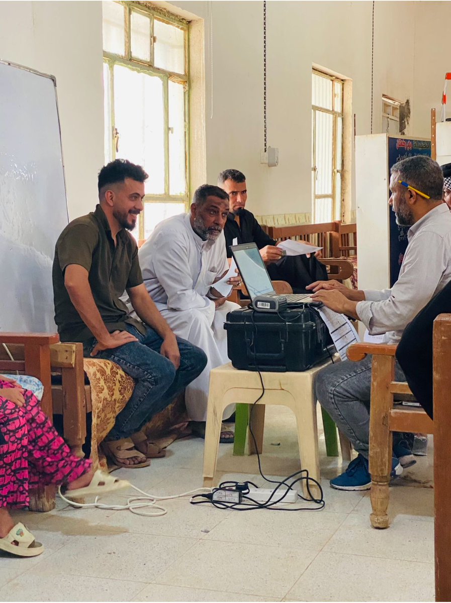 ذي قار – قلعة سكر
تلبيةً لتوجيهات سماحة الشيخ الأمين، شهد قضاء قلعة سكر في محافظة ذي قار توافدًا ملحوظًا من مختلف شرائح المواطنين لتحديث بطاقاتهم الانتخابية، وذلك في إطار الاستعداد للاستحقاقات الانتخابية المقبلة.
ويأتي هذا الحراك استجابةً للدعوات التي أطلقها سماحته.