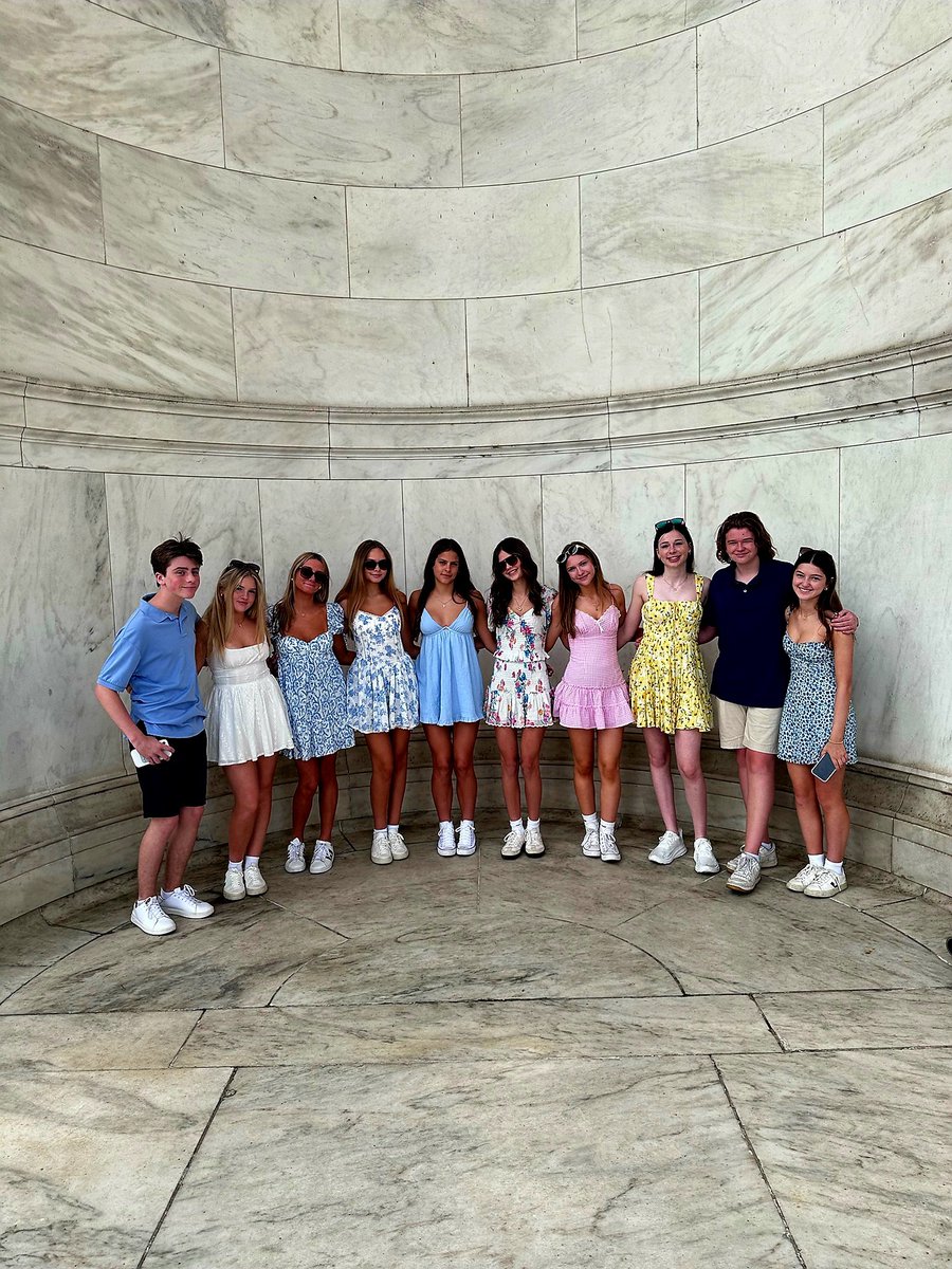 Christine Urbanczyk tweet media