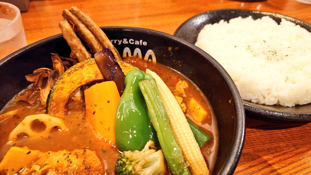 北海道出張中😗
食べ過ぎでノーサウナ😮‍💨
明日は…
ラーメン・海鮮丼・お寿司‼️
サウナに辿り着けるのかっ🔥仕事もしますっ😗
(只今ホテルのテレビでACJ追っかけ中 )