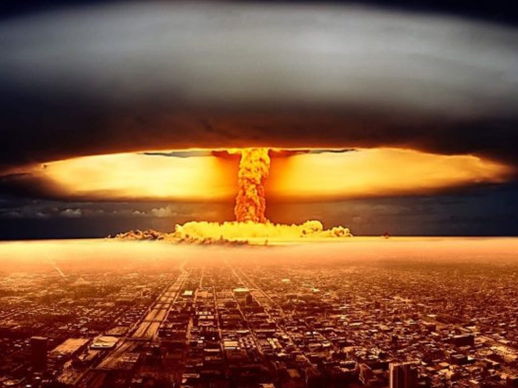 MagnifiqueTomy's tweet image. Saviez-vous qu’Israël est le seul pays au monde à posséder l’arme nucléaire tout en refusant de signer le Traité sur la non-prolifération nucléaire (TNP) ?

Pendant que certains pays sont menacés, sanctionnés, voire envahis au simple soupçon de développer une capacité nucléaire,…