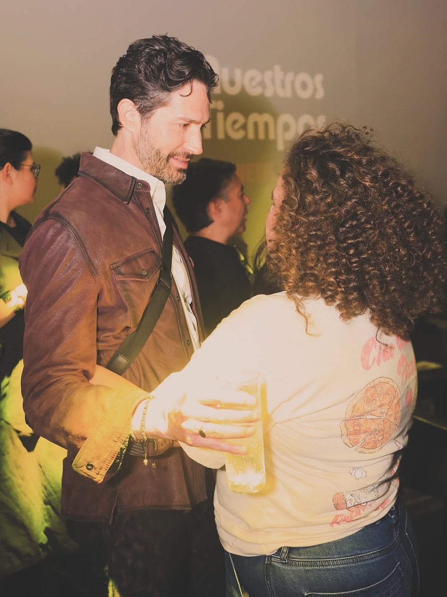 Lucero Mijares y Benny 🤎🥰

#NuestrosTiempos